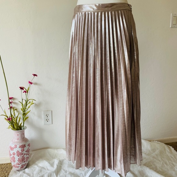 1. State Dresses & Skirts - 1.State Foil Metallic Blush Pink Pleated Skirt